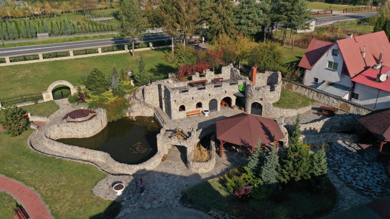Dwor Dziekanow Zielonki  Exterior foto